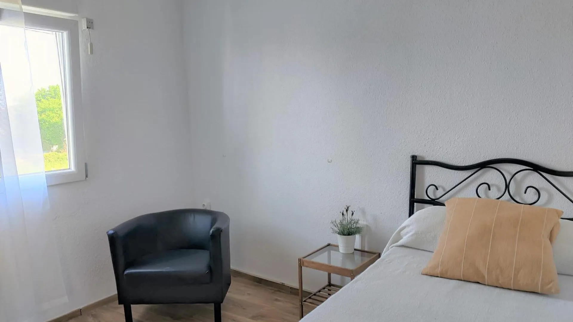 Las Casucas 1B Santander Apartment